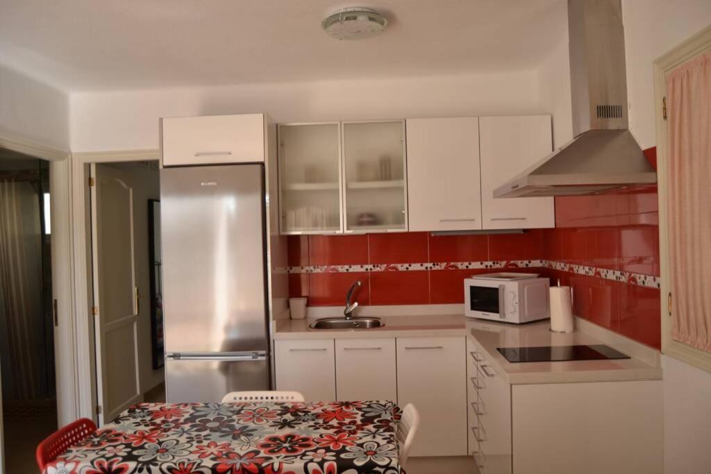 Casa Nori - Apartamento A 4 Minutos De La Playa Tías Esterno foto